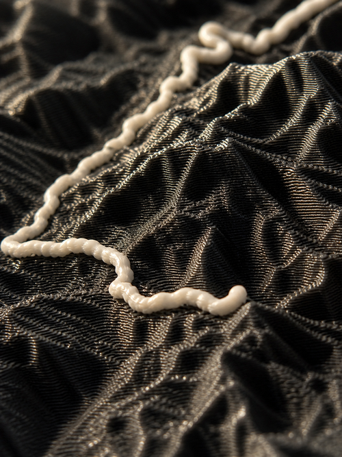 TRACE (Black)